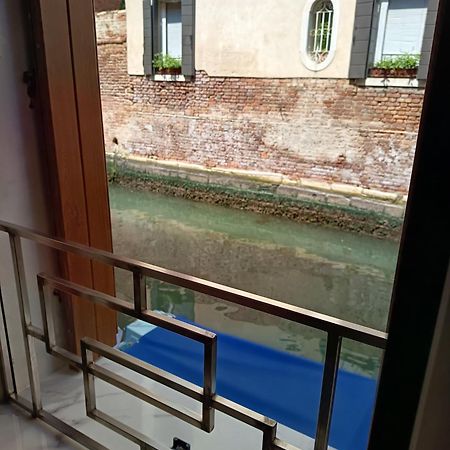 Ca Lucia Canal View Venecia Exterior foto